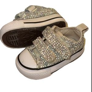 CONVERSE Baby Custom - Chuck Taylor- Bling Rhinestones Infant Sz 2 SILVER